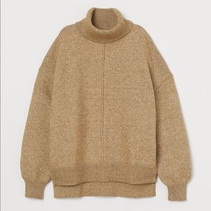 H&M Chunky Turtleneck Sweater Oversized Neutral Tan Small Cozy Warm
